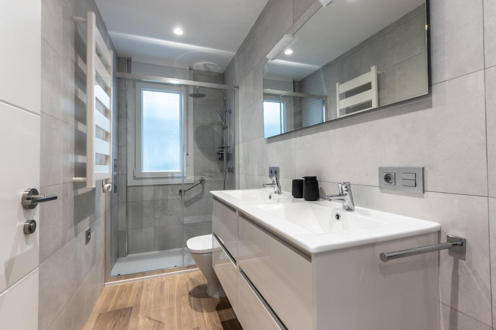 Apartamento Tiboli Home Бильбао Экстерьер фото